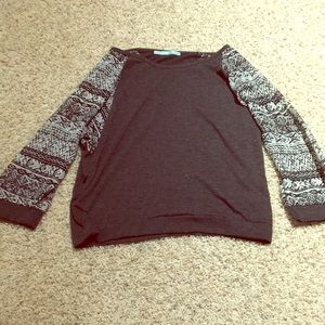 Gray 3/4 sleeve top